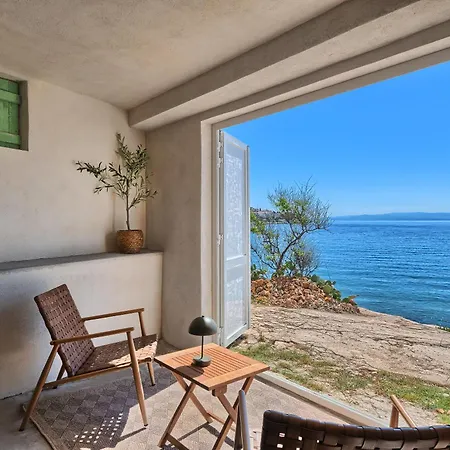Vila Provencal - Beachfront With Infinity Pool