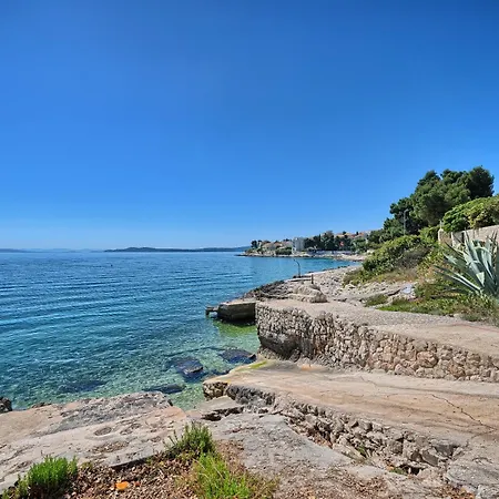 Vila Provencal - Beachfront With Infinity Pool *